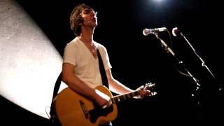 Richard Ashcroft  Bitter Sweet Symphony Live acoustic [upl. by Jeannine]